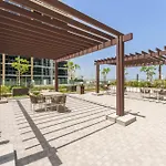 Chic 1Br Apartment In Azizi Riviera, Meydan