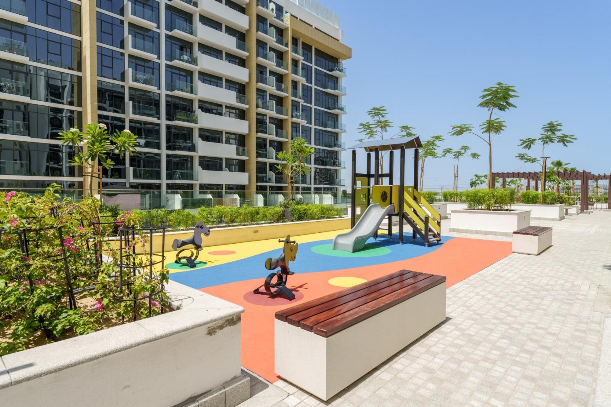 Chic 1br In Azizi Riviera, Meydan *